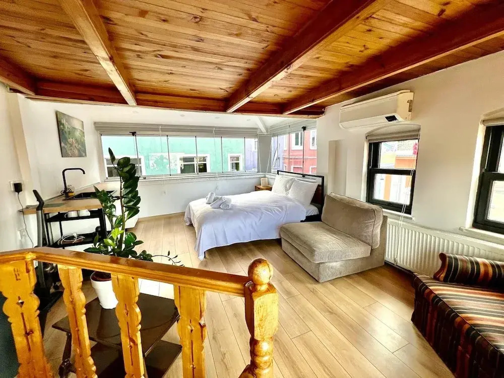 Foto - The Wooden 17