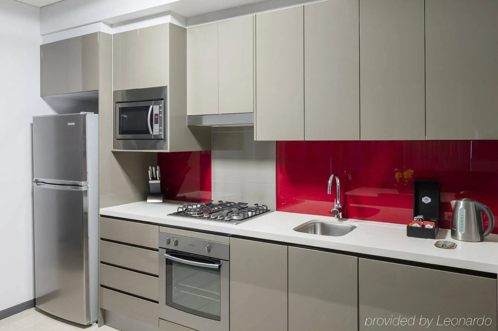 Foto - Meriton Suites Campbell Street, Sydney