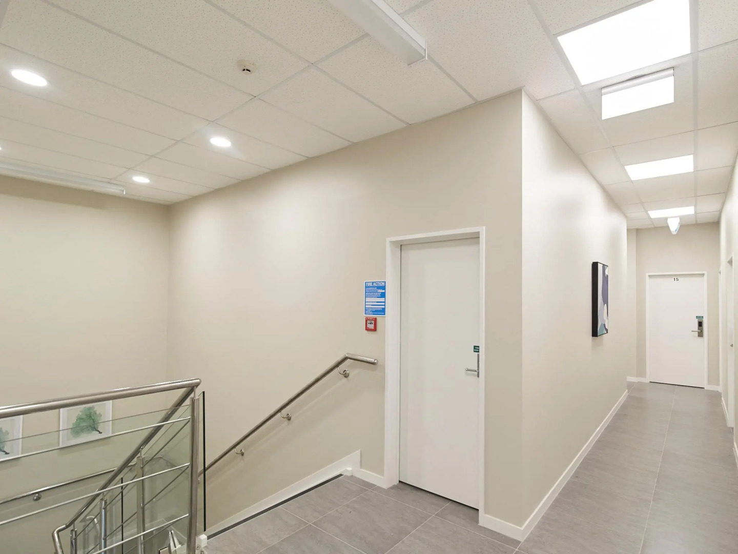 Photo - Three Palms Lodge