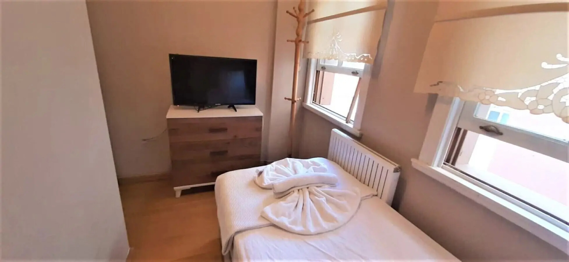 Foto - Valide i Suit