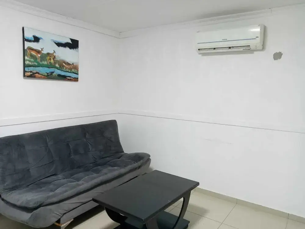 Foto - Gold Crown One Bedroom Self-Catering Apartment With NetFlix & YouTube