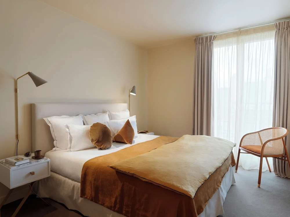 Photo - Hotel de Pourtales