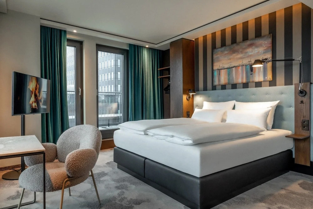 Foto - The Cloud One Hamburg-Kontorhaus