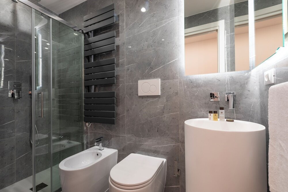 Foto - Louly Trevi Fountain