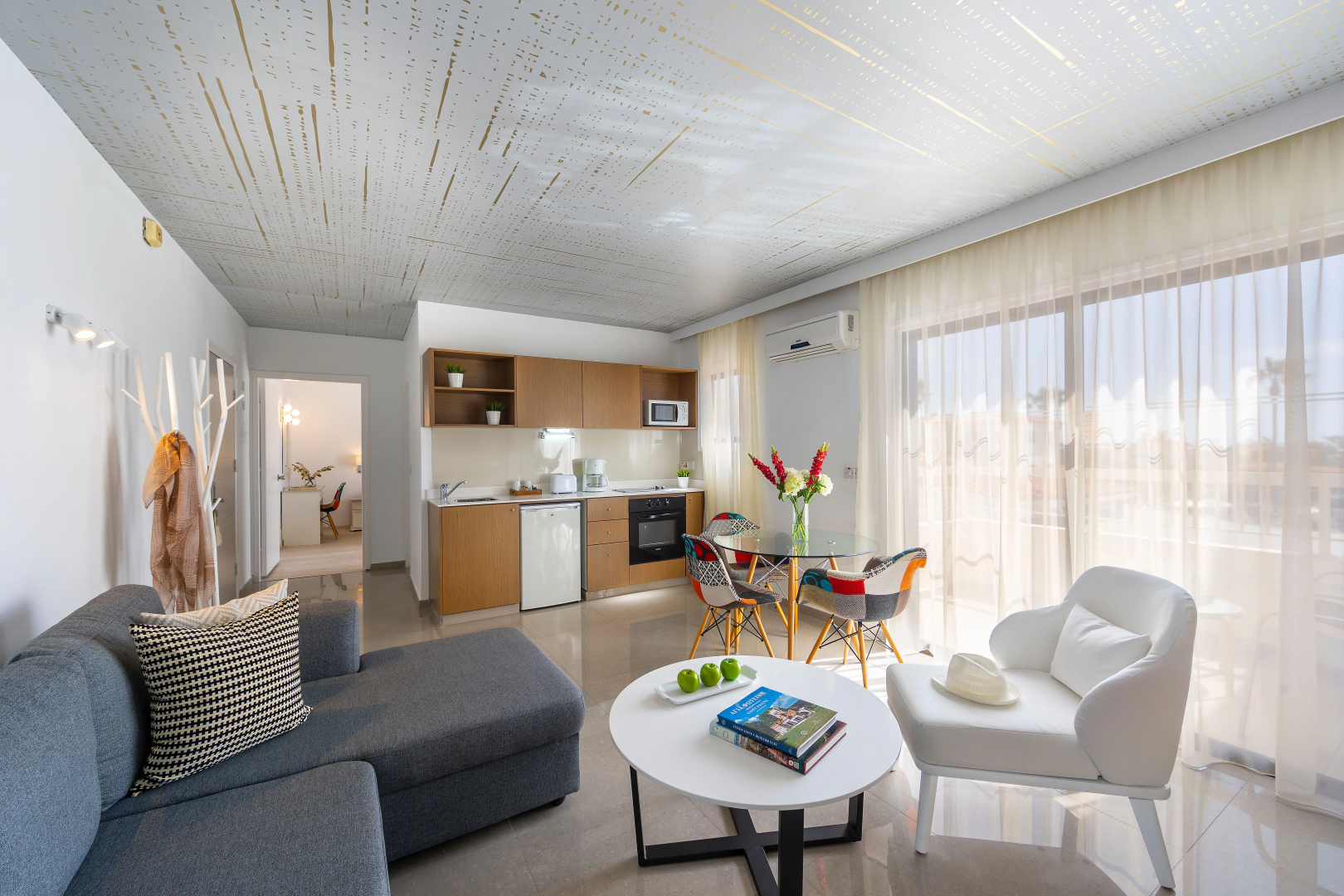 Foto - King Jason Paphos - Designed for Adults by Louis Hotels
