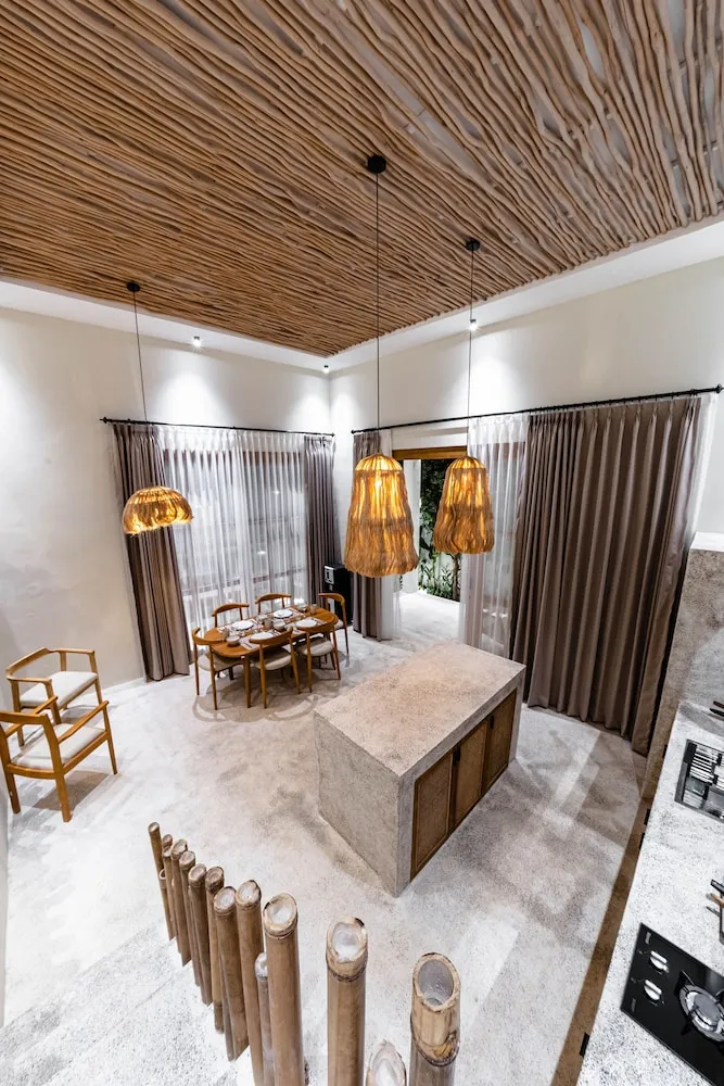 Foto - Semiramida Villa by EVDEkimi - Elegant 2BR with Pool, Open-air bath, Patio