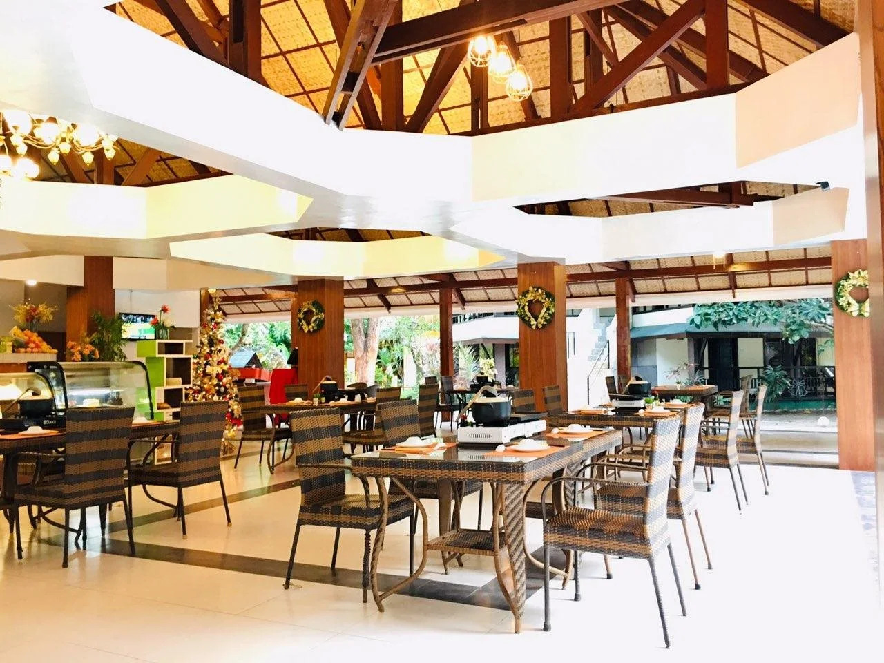 Photo - Paradise Garden Hotel and Convention Center Boracay Powered by ASTON