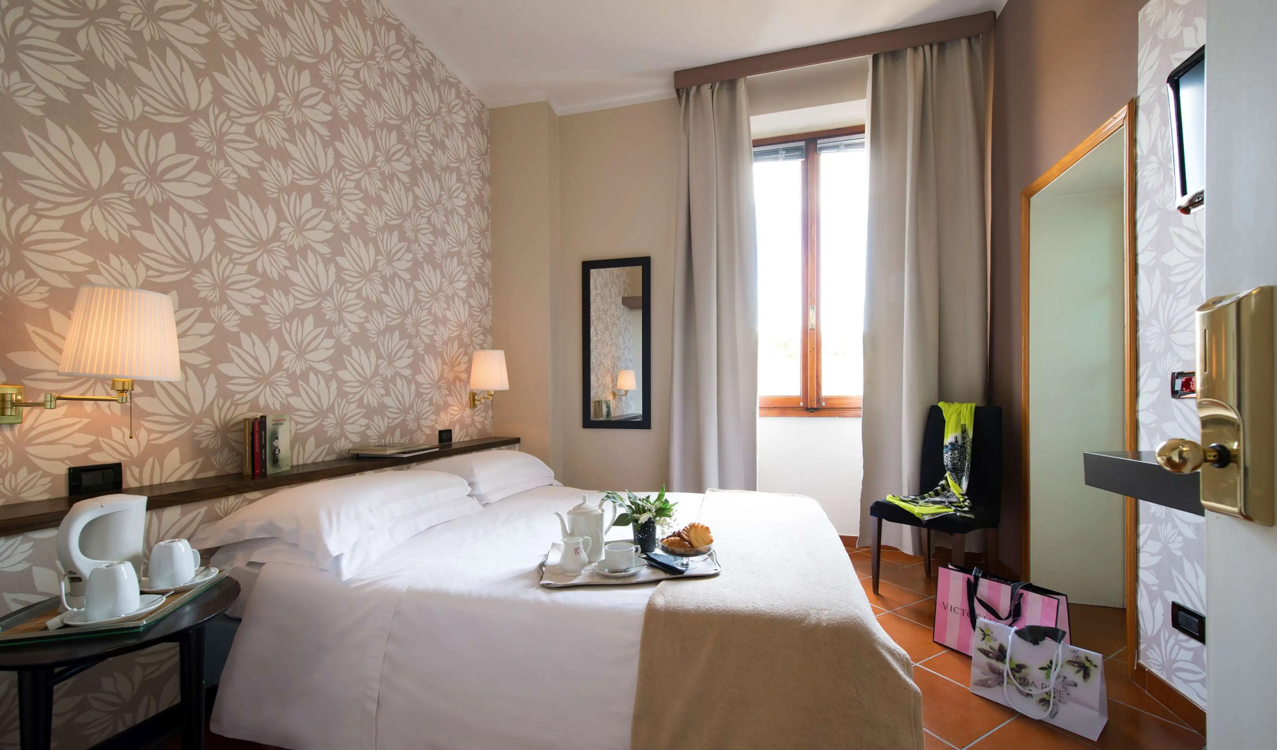 Photo - Hotel De La Pace, Sure Hotel Collection by Best Western