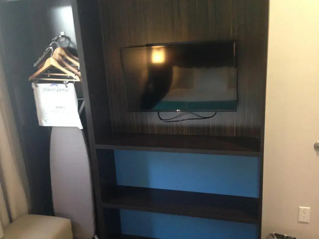 Photo - Rockaway Hotel