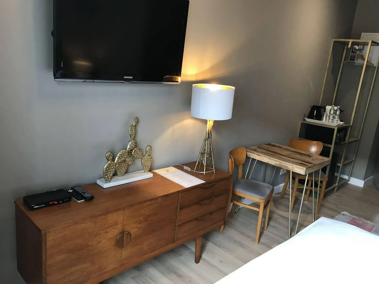 Photo - SLEEPWELL NOWY ŚWIAT - courtyard entrance Ordynacka 14St