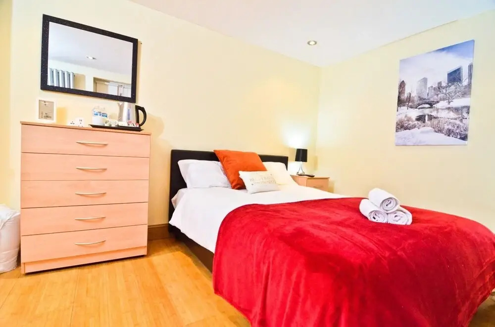 Photo - Thames View House Surrey Quays