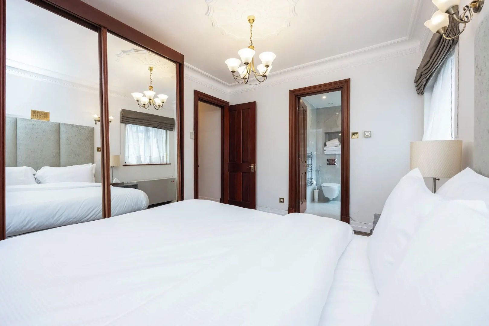 Photo - Carlton Court - Mayfair