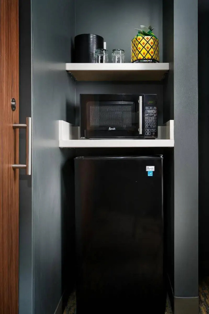 Photo - Staypineapple, Hotel Z, Gaslamp San Diego