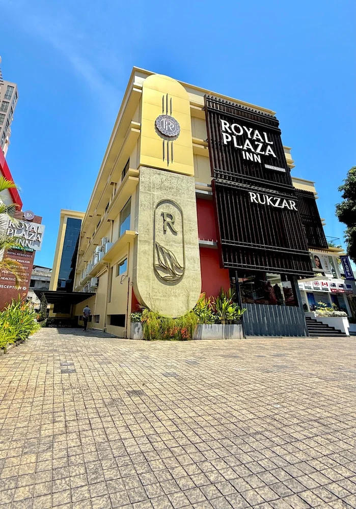 Royal Plaza Inn by RAK Rooms