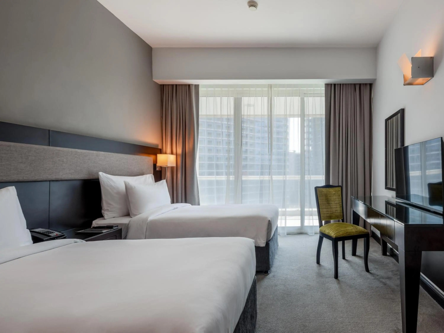Photo - Flora Creek Deluxe Hotel Apartments Dubai