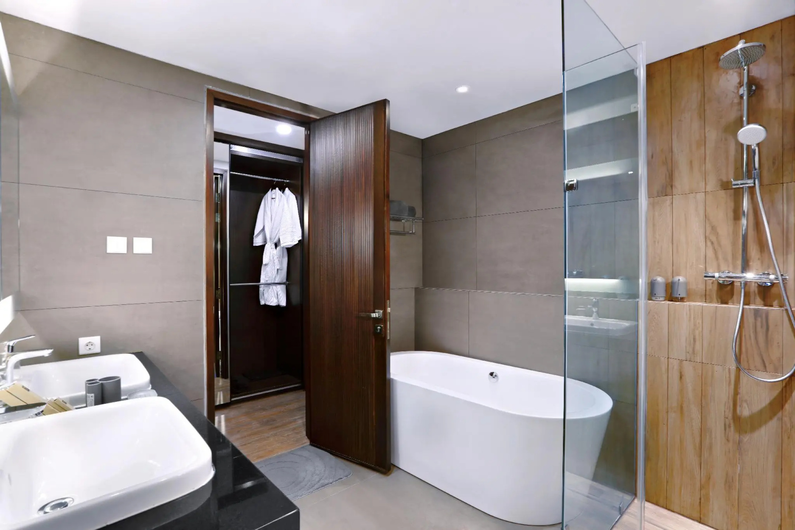 Photo - S7 Suites Gandaria