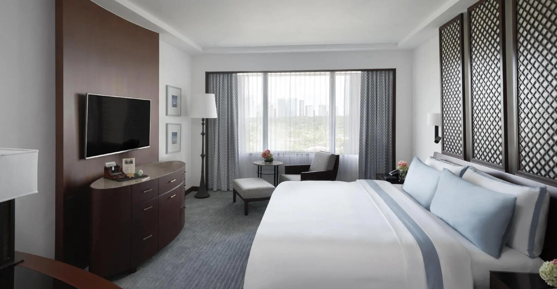 Photo - The Peninsula Manila