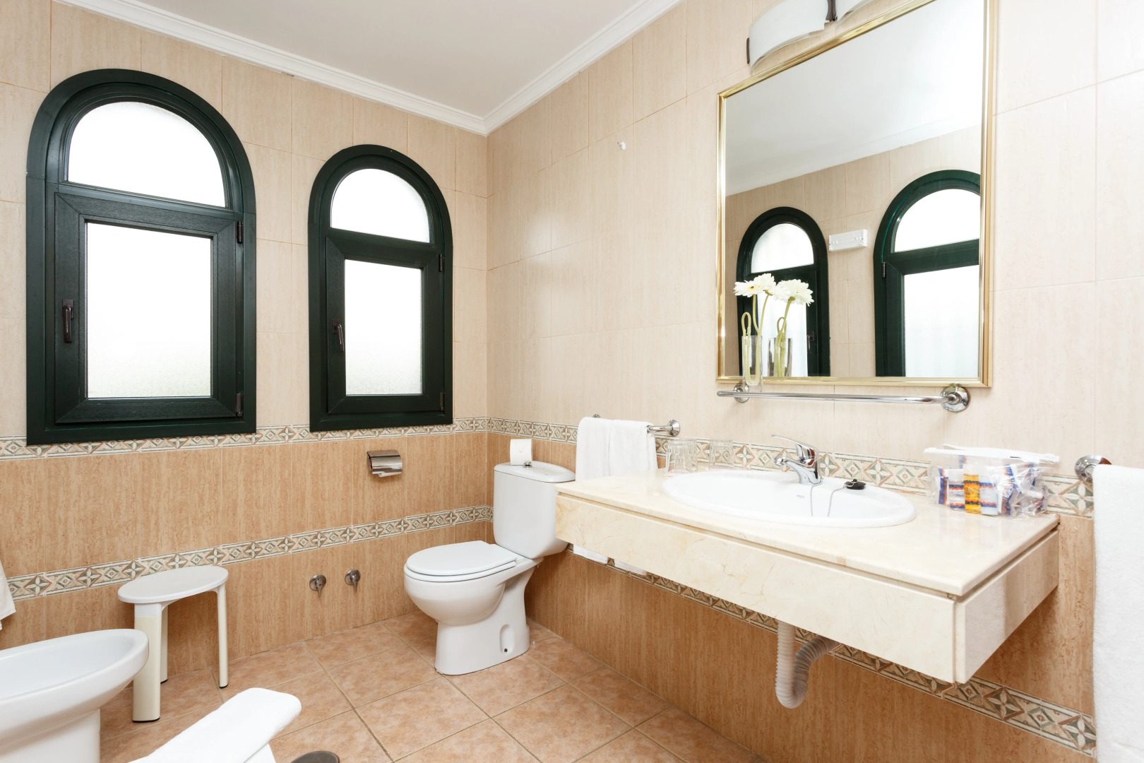 Photo - Globales Pueblo Andaluz