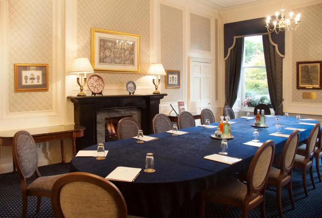 Photo - Royal Scots Club