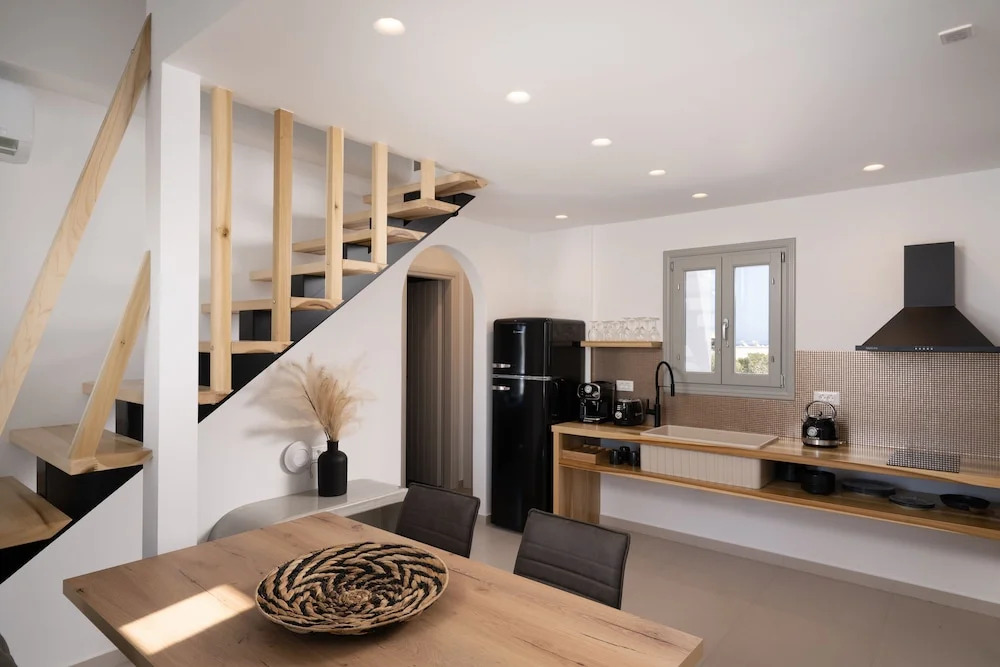 Photo - Aegean Diamonds Luxury Suites