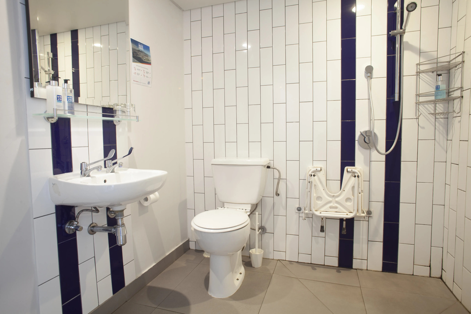 Foto - Mojo Hotel & Market