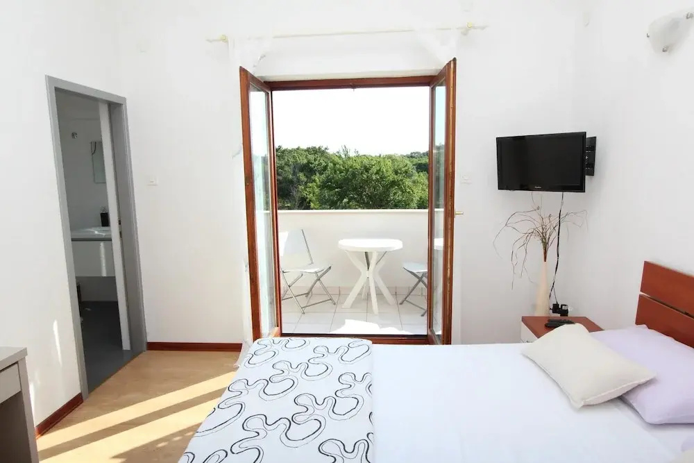 Photo - Rooms and Apartment Luana