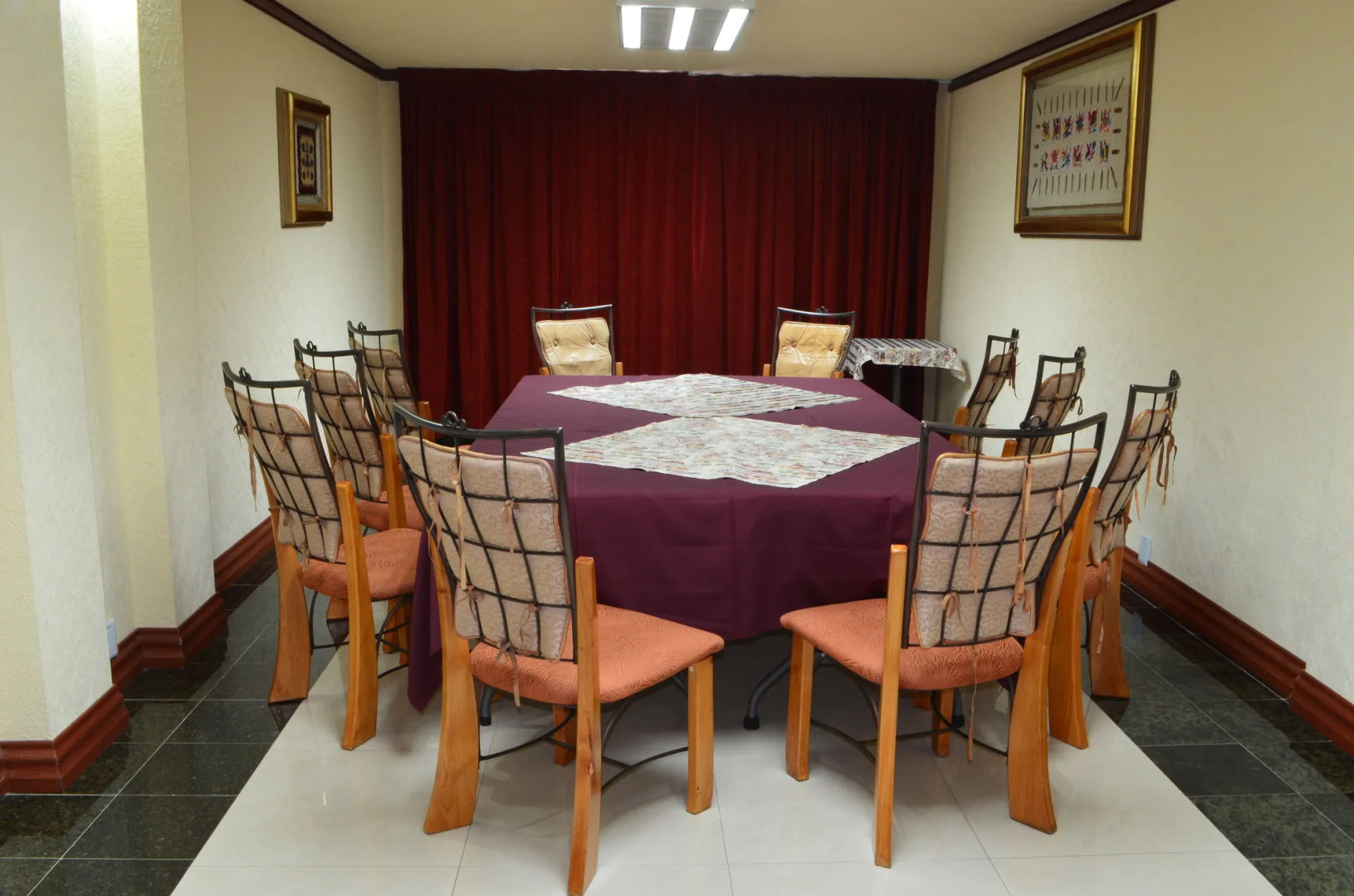 Photo - Howard Johnson by Wyndham Toluca