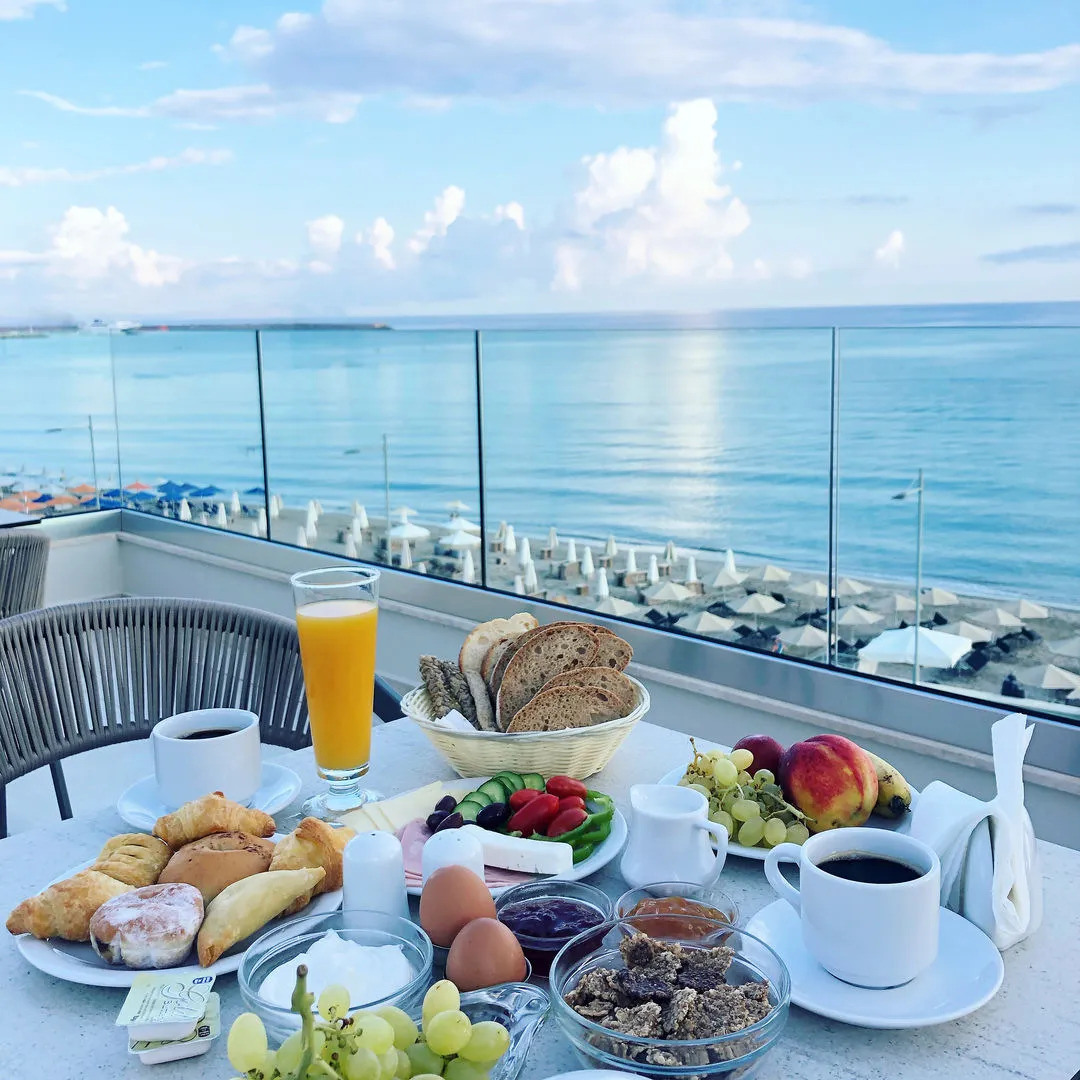 Photo - Batis Aero Beachfront Wellbeing Hotel