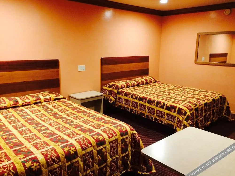 Photo - Relax Inn Motel