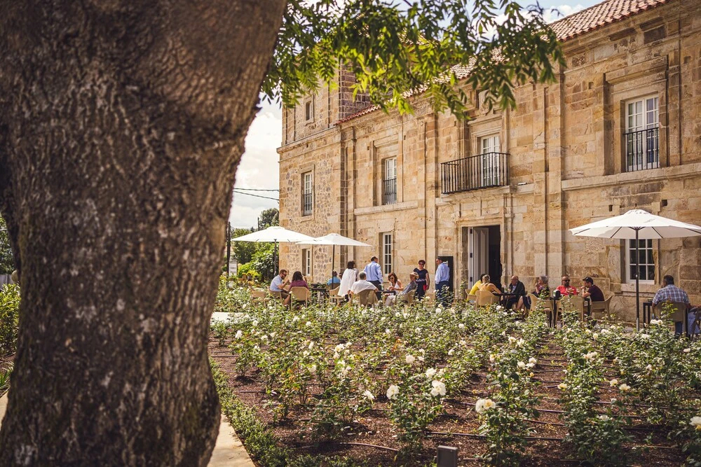 Photo - Palacio de los Acevedo