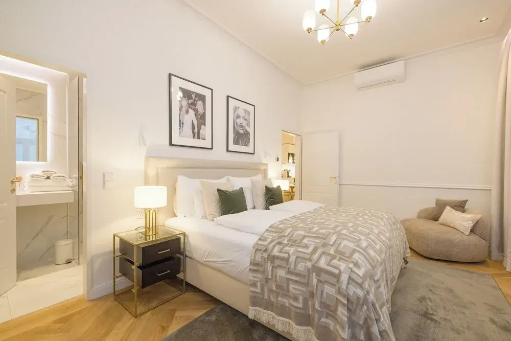 Photo - RAFAEL KAISER - Signature Apartments City Centre