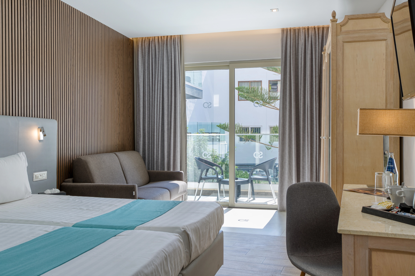 Photo - Solana Hotel & Spa