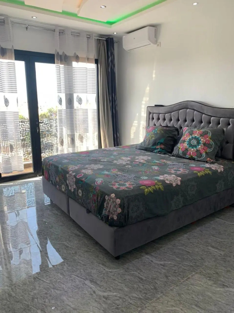Appartement de luxe meublé à louer - Dakar près des Almadies 3 Ch/ 3 Sdb