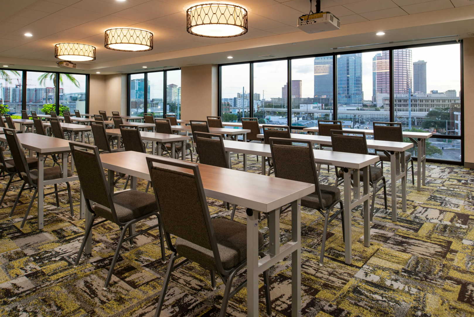 Foto - Home2 Suites by Hilton Tampa Downtown Channel District