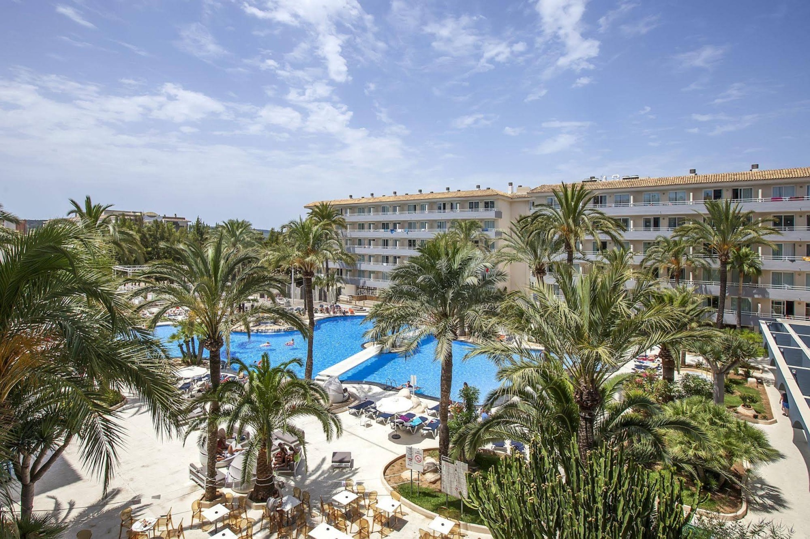 Photo - tent Calvia Beach