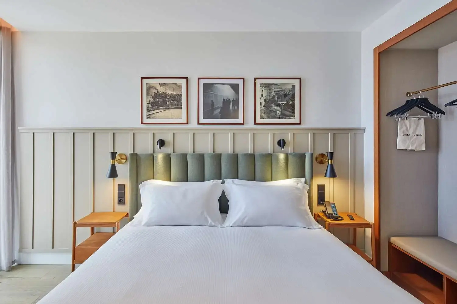Photo - Via Sants Hotel Barcelona, Tapestry Collection by Hilton
