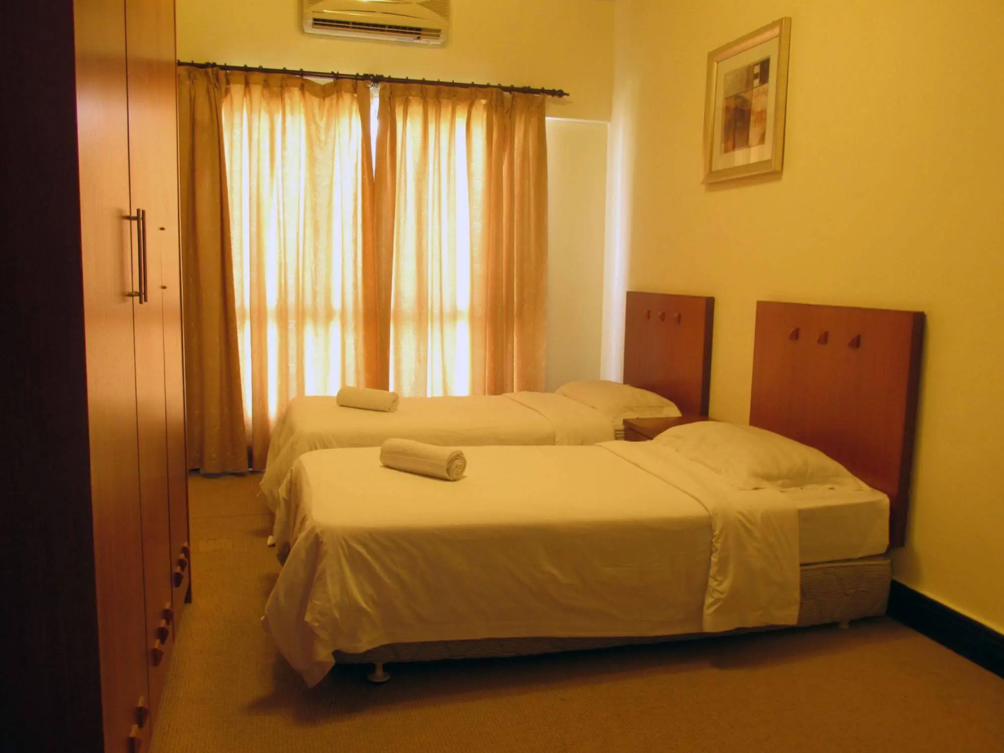Marina Court Resort Condominium