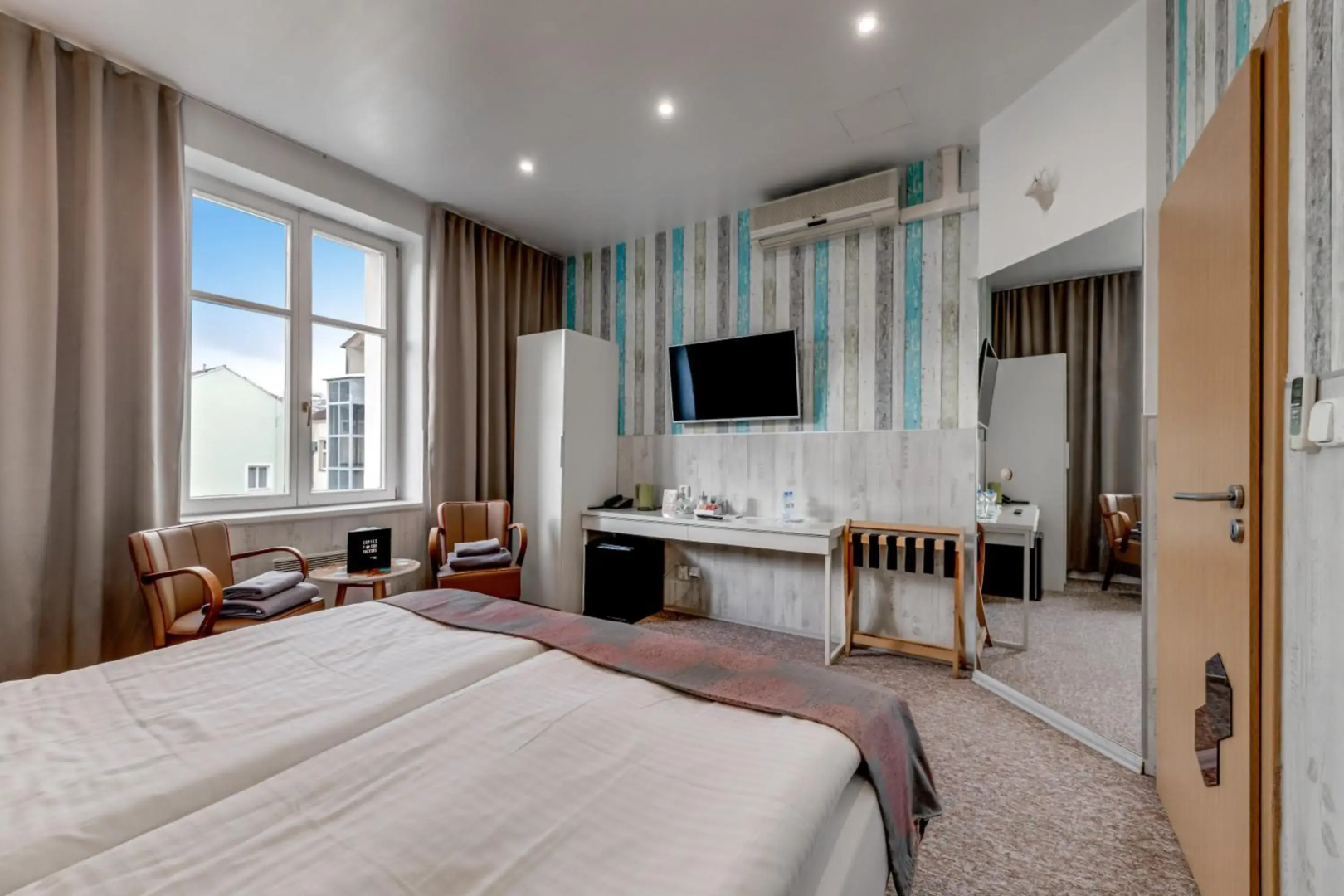 Foto - Royal Court Hotel