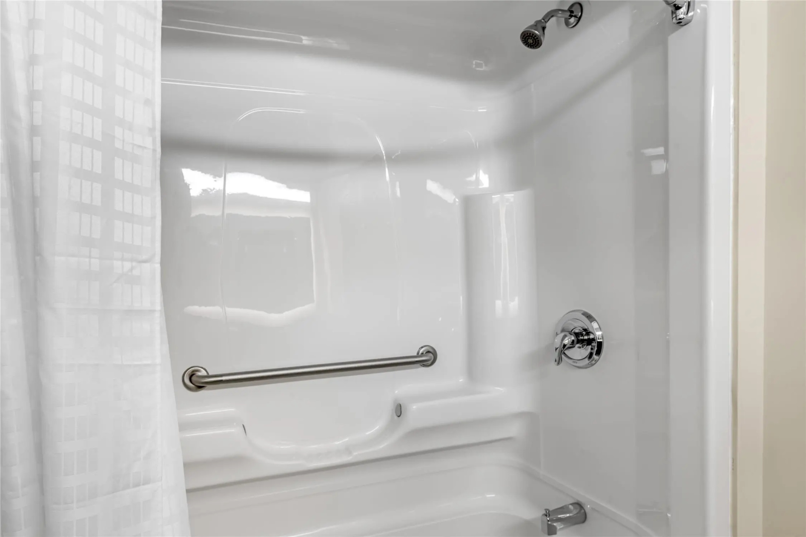 Foto - Best Western Plus Dartmouth Hotel & Suites
