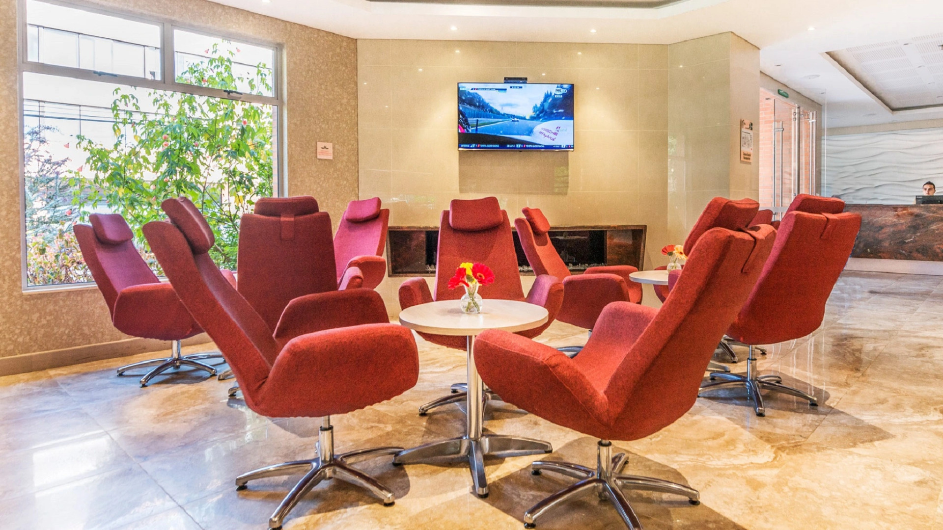 Foto - Hotel Plaza Suites