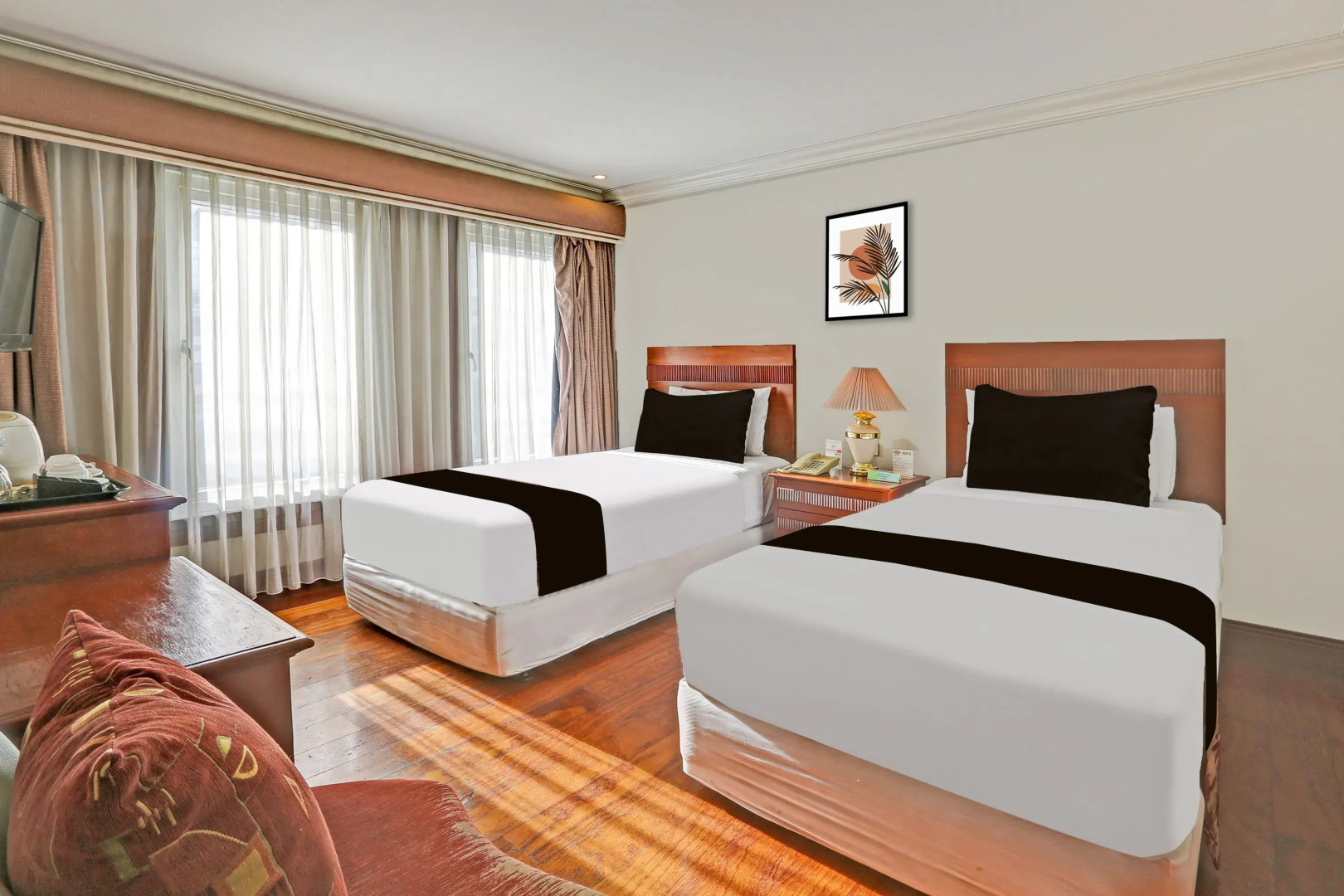 Foto - Townhouse OAK Makati Manila Near PNR Pasay Evangelista formerly VIP Suites