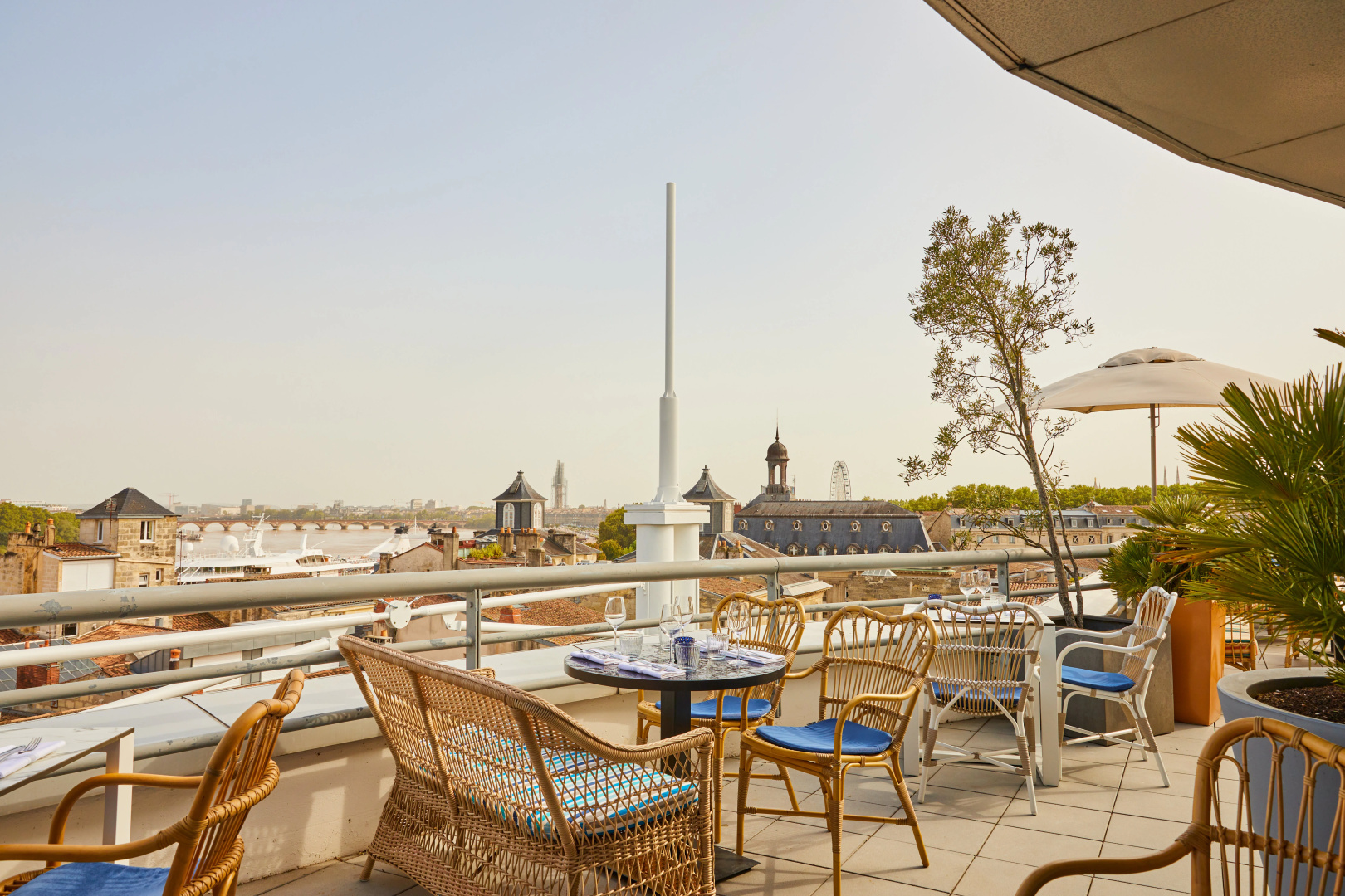 Photo - Hotel Indigo Bordeaux Centre Chartrons by IHG