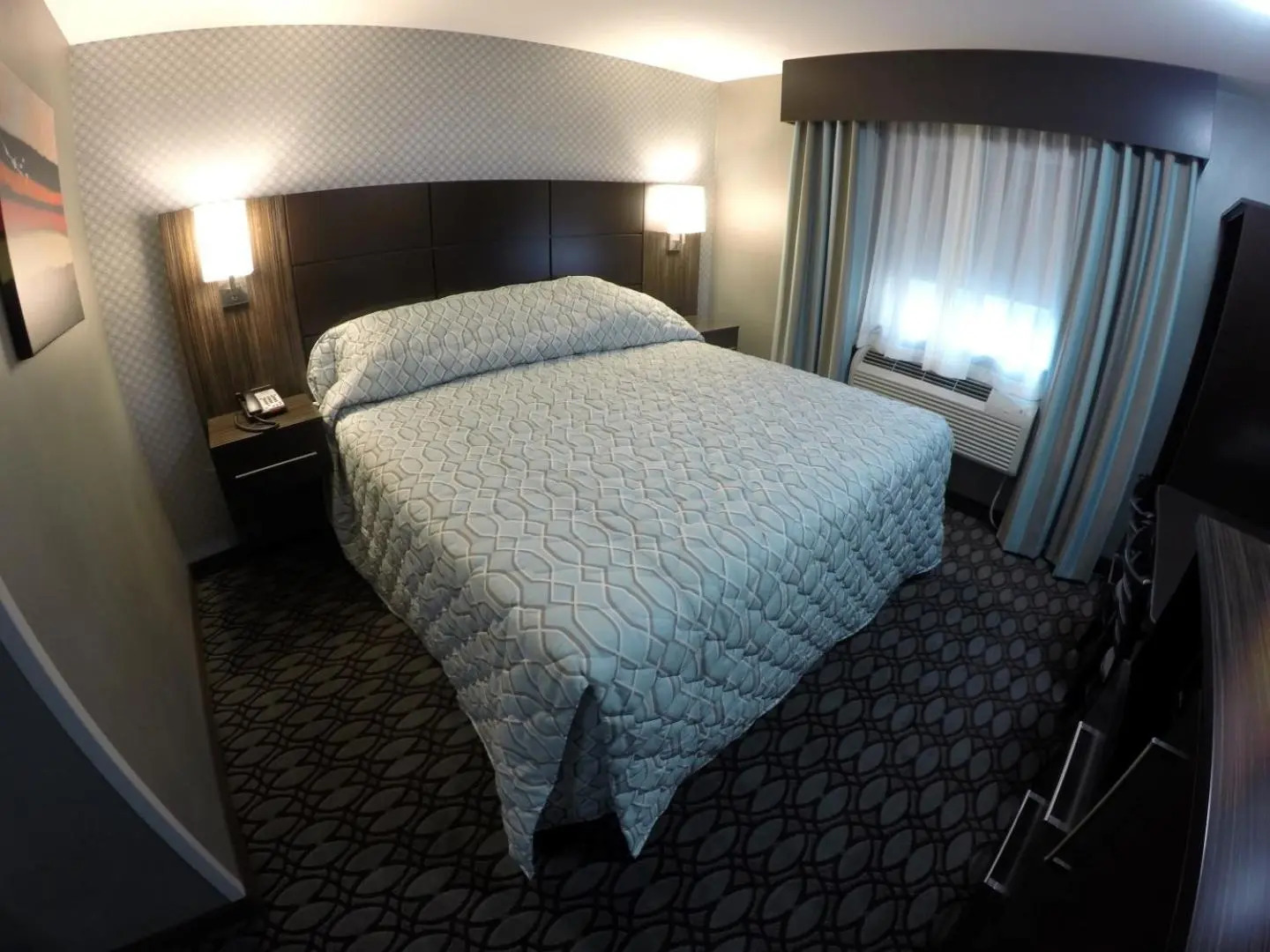 Photo - Red Carpet Inn Elmwood