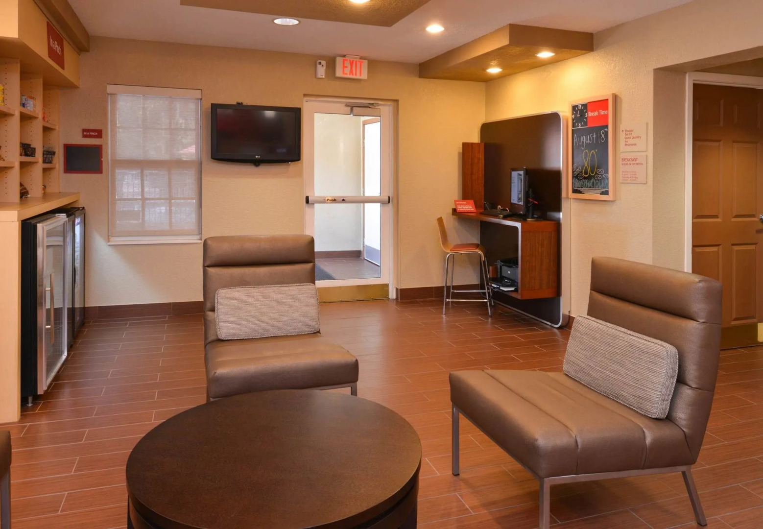 Photo - Candlewood Suites Miami Lakes by IHG