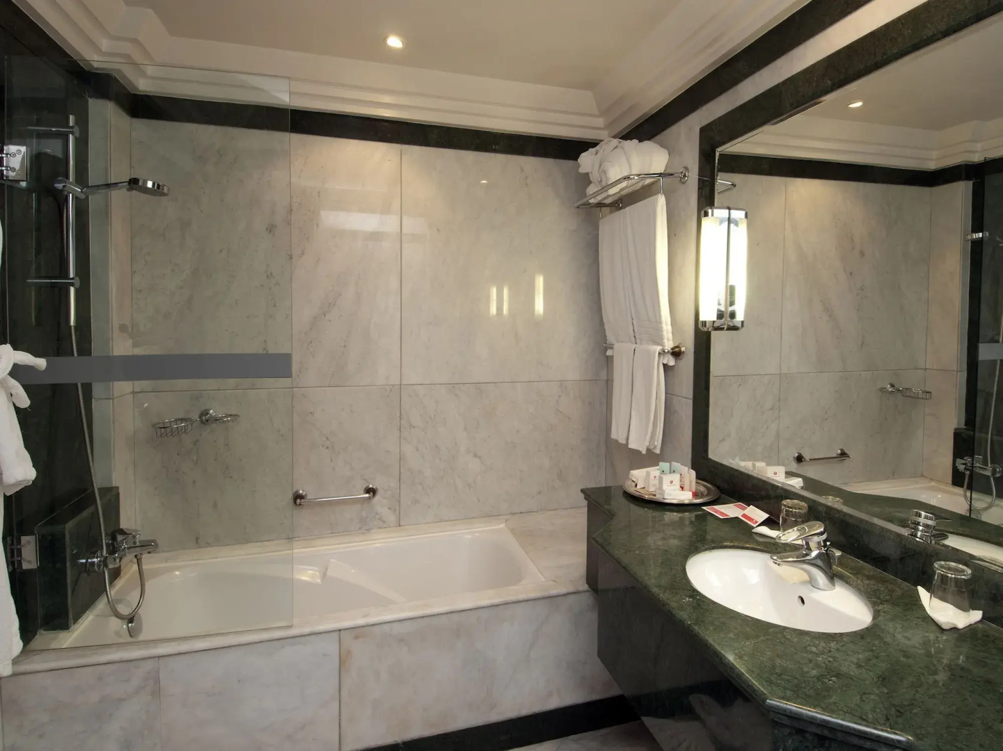 Foto - Ramada By Wyndham Fes