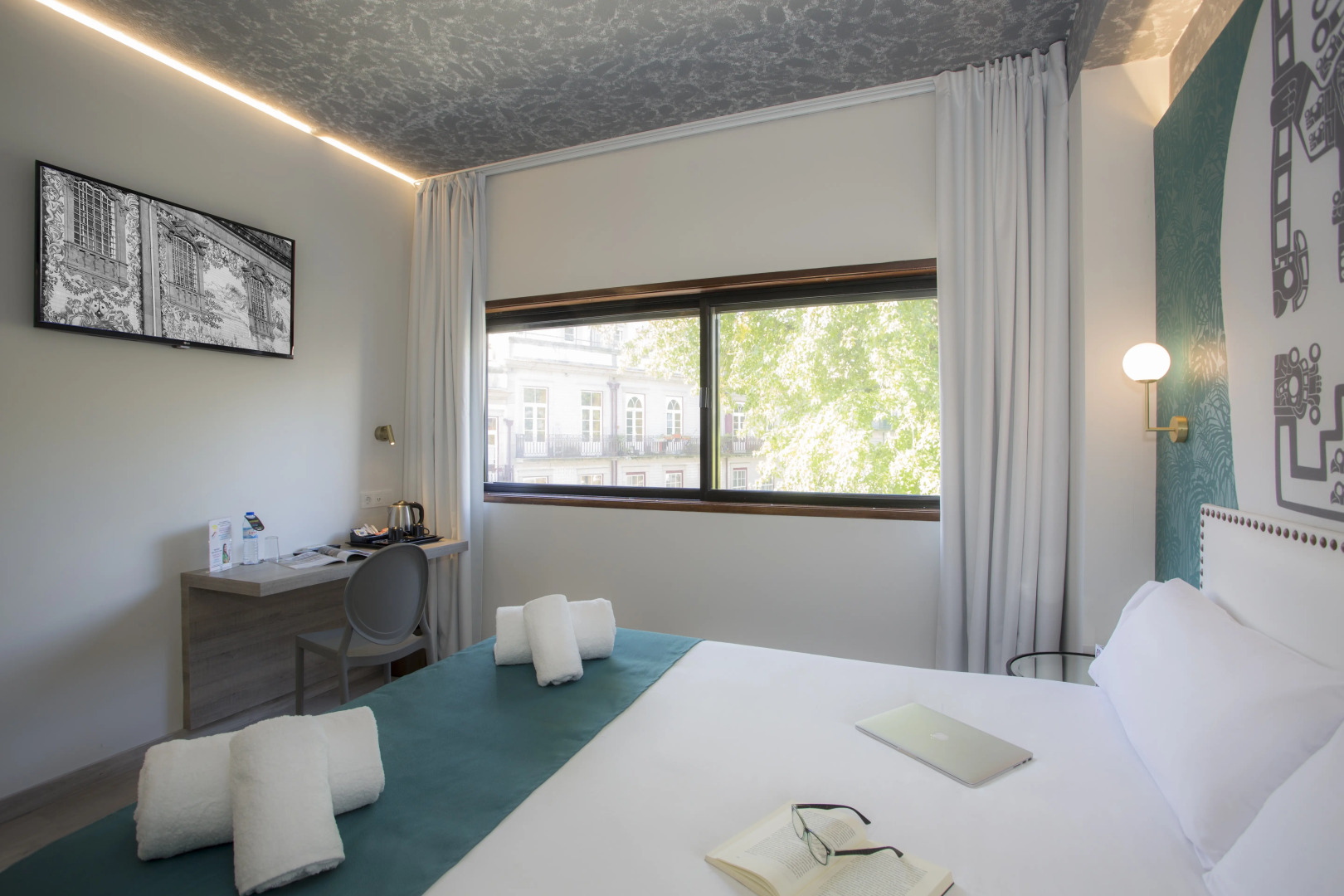 Photo - Casual Inca Porto