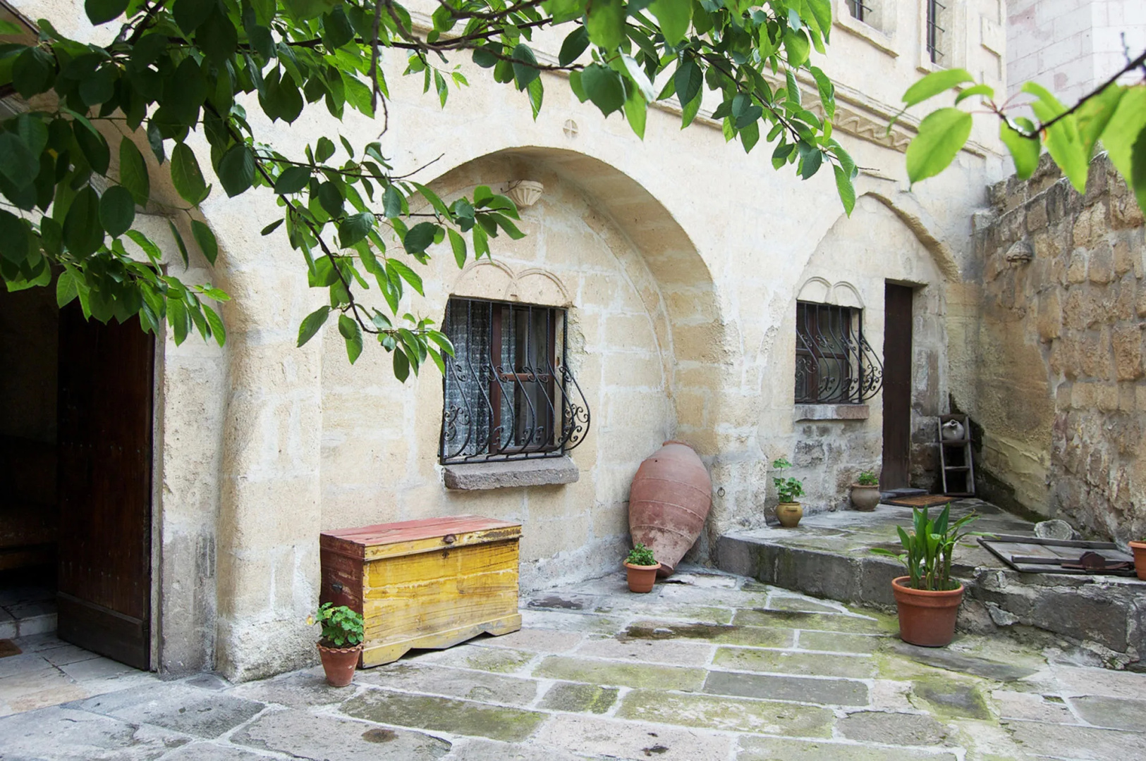 Photo - Taskonak Hotel