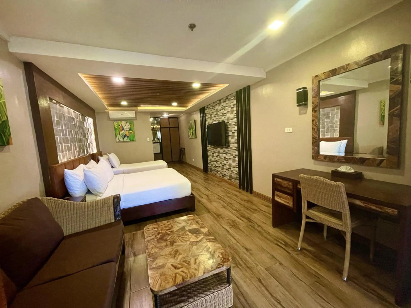 Photo - Red Coconut Beach Hotel