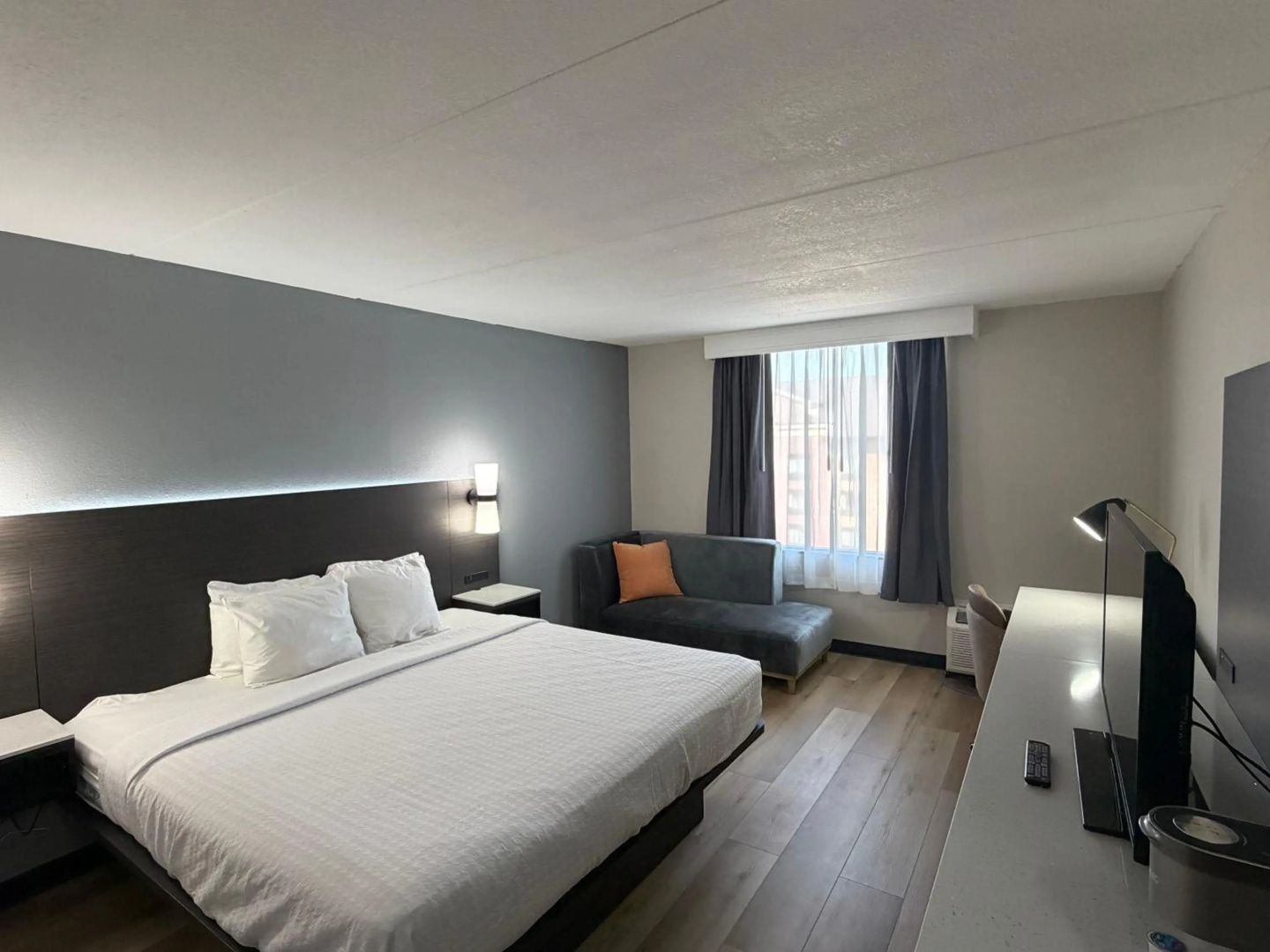 Foto - SureStay by Best Western Charlotte Matthews