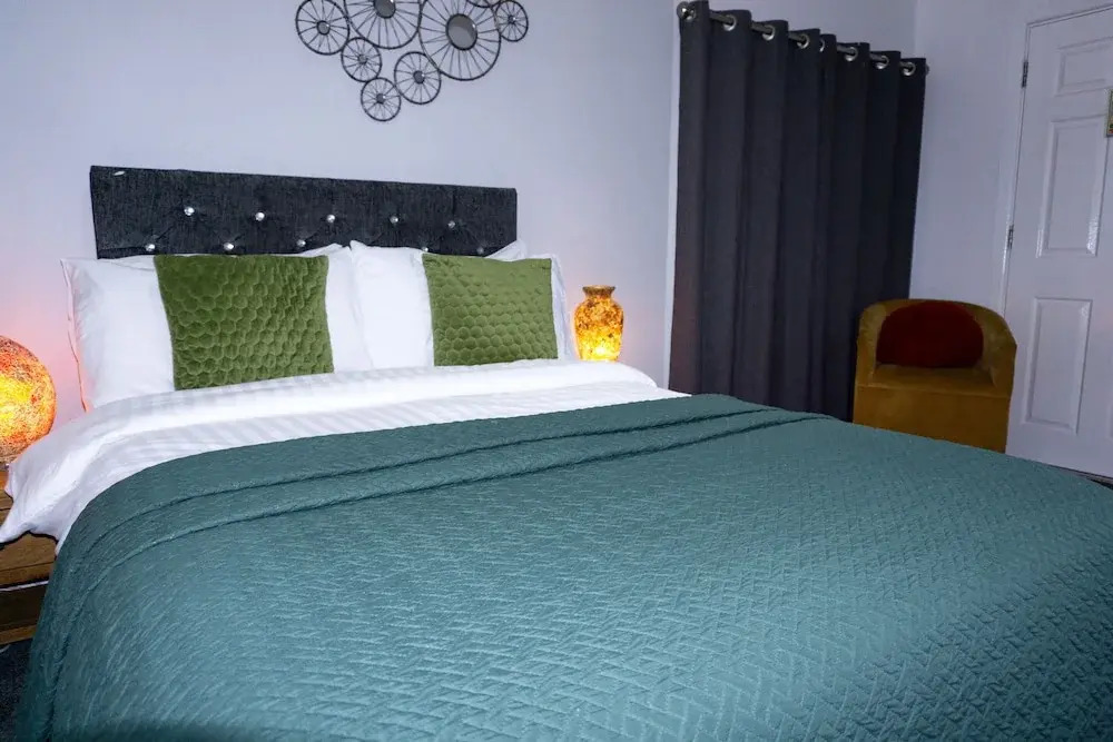 Photo - Kenley Hotel